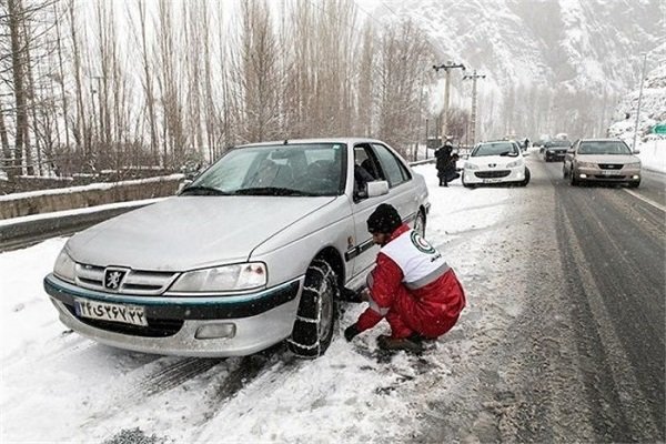 ممنوعیت تردد در محورهای برون شهری بدون تجهیزات زمستانی