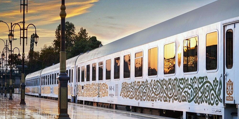 قطار گردشگری به یزد می‌آید