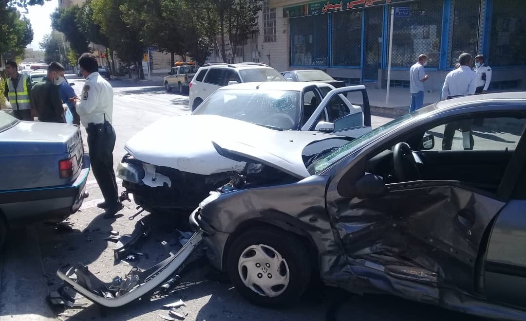 جوانان ۱۵ تا ۳۰ سال در معرض حوادث رانندگی