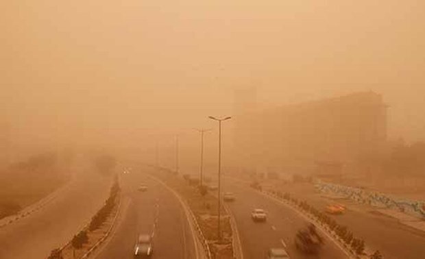 تداوم گرد و خاک و باد شدید تا سه‌شنبه در استان یزد