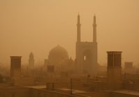 توصیههای بهداشتی و خودمراقبتی در هنگام وقوع گرد و غبار توصیههای بهداشتی و خودمراقبتی در هنگام وقوع گرد و غبار